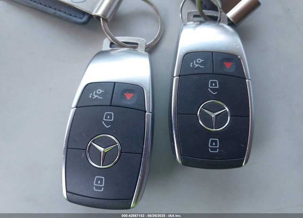 2021 MERCEDES-BENZ GLC CLASS VIN: W1N0J8EB9MF925460