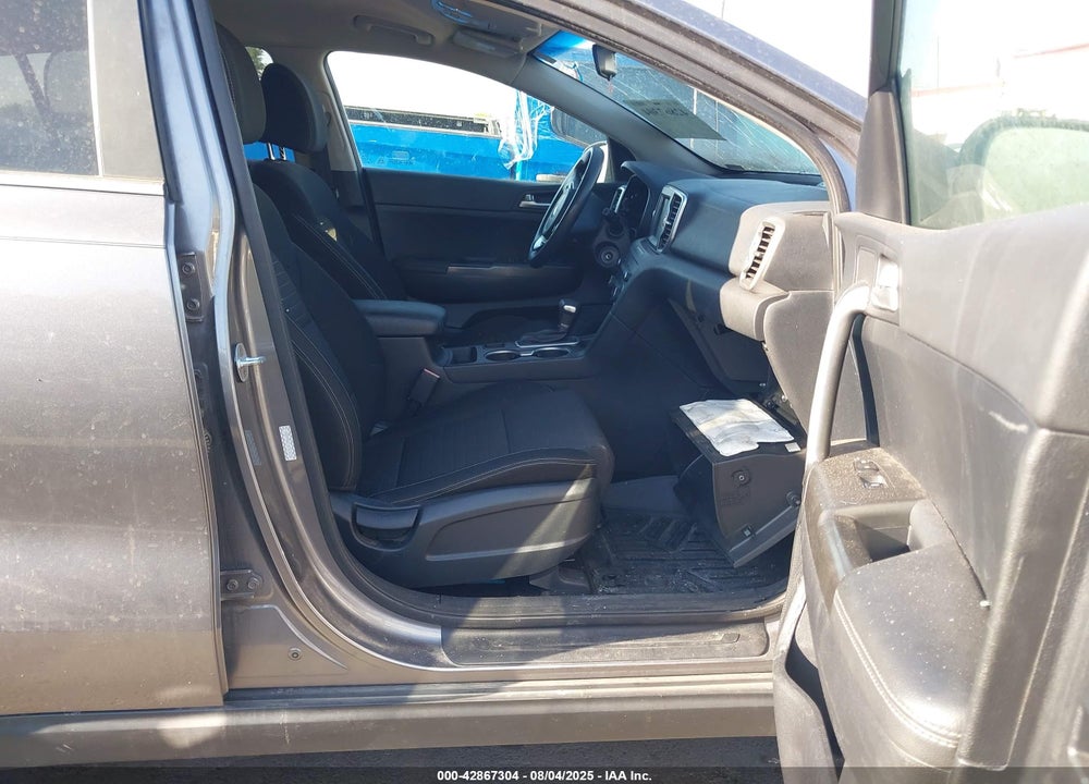 2017 KIA SPORTAGE VIN: KNDPM3AC1H7074334