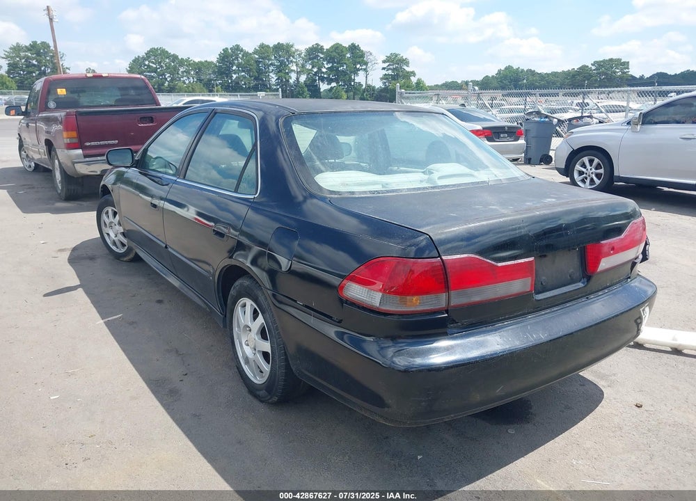 2002 HONDA ACCORD 2.3 EX/2.3 SE VIN: 1HGCG66852A113109