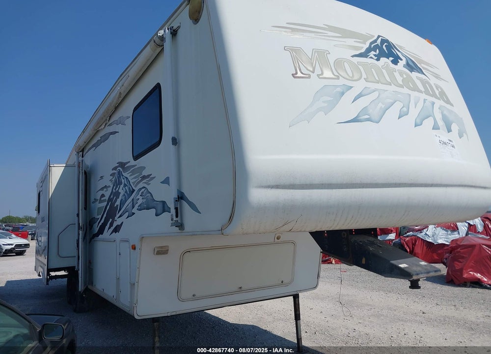 2004 KEYSTONE MONTANA 3295RK VIN: 4YDF329244D508825