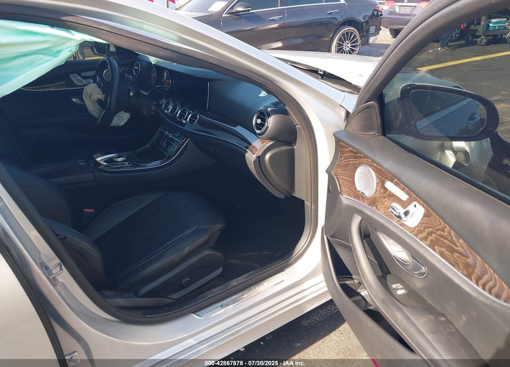 2019 MERCEDES-BENZ E-CLASS VIN: WDDZF6JB7KA494420