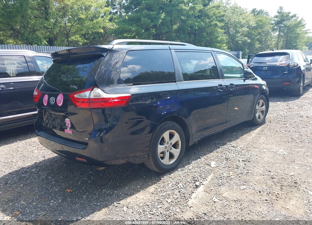 2015 TOYOTA SIENNA LE 8 PASSENGER VIN: 5TDKK3DC2FS589471