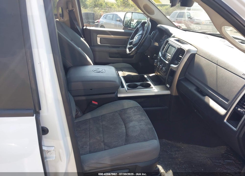 2014 RAM 1500 VIN: 1C6RR7GG2ES112326