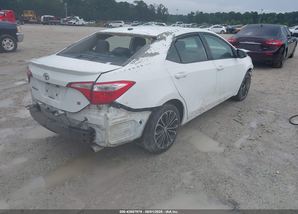2015 TOYOTA COROLLA VIN: 5YFBURHE3FP296888