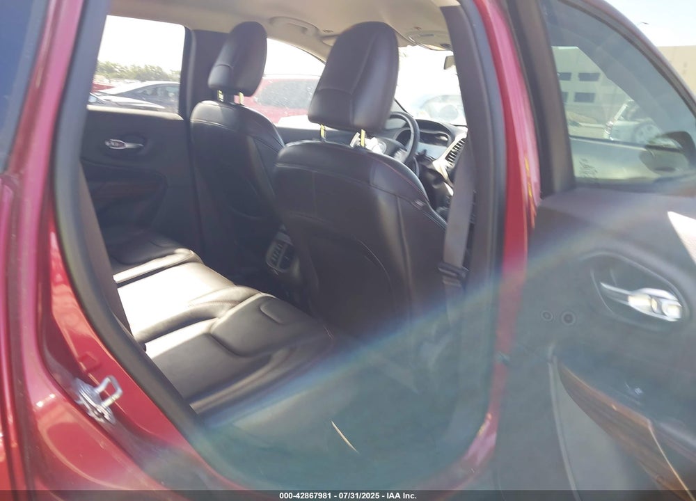 2015 JEEP CHEROKEE VIN: 1C4PJMBS2FW668423