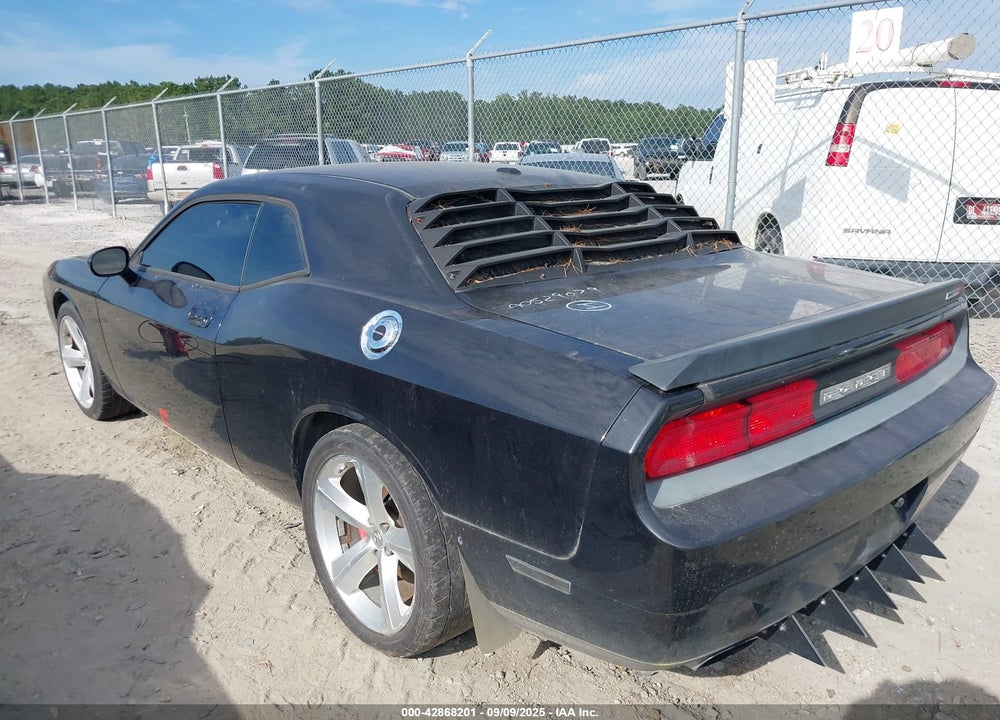 2009 DODGE CHALLENGER SRT8 VIN: 2B3LJ74W49H623701