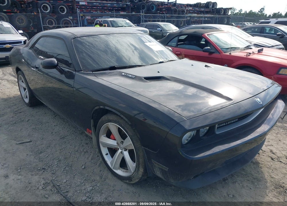 2009 DODGE CHALLENGER SRT8 VIN: 2B3LJ74W49H623701