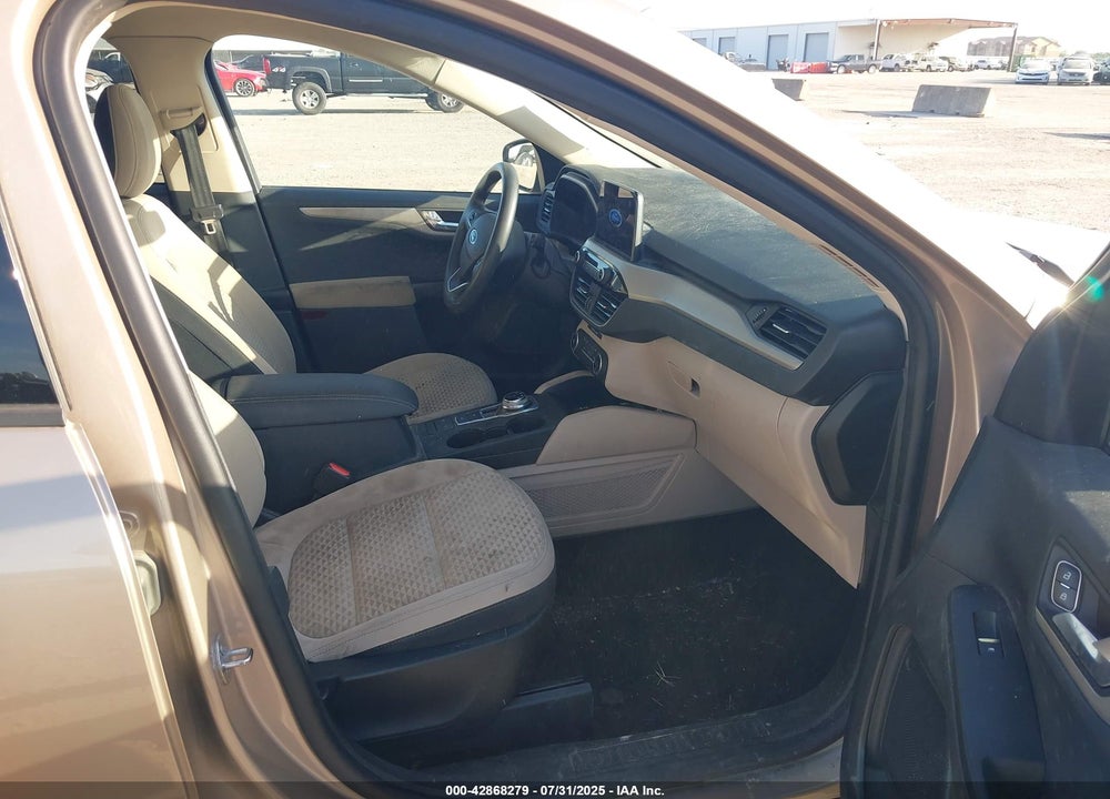 2020 FORD ESCAPE VIN: 1FMCU0G66LUB40915