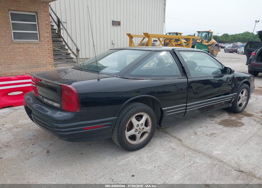 1997 OLDSMOBILE CUTLASS SUPREME SERIES II VIN: 1G3WH12M2VF306551