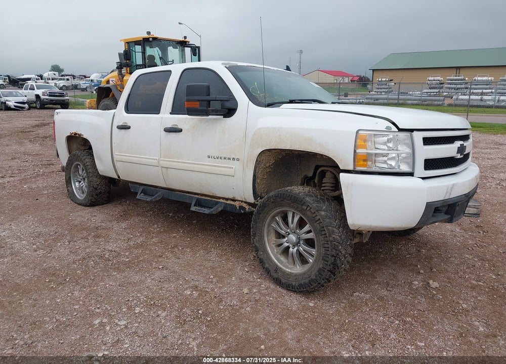 2013 CHEVROLET SILVERADO 1500 LT VIN: 3GCPKSE72DG112942