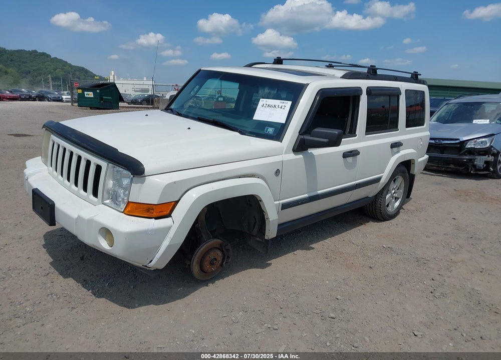 2006 JEEP COMMANDER VIN: 1J8HG48NX6C210742