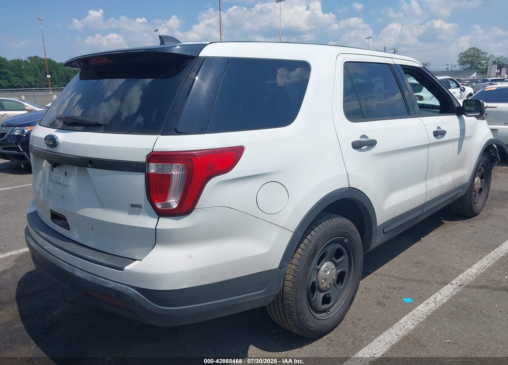 2018 FORD POLICE INTERCEPTOR UTILITY VIN: 1FM5K8AR9JGC18244