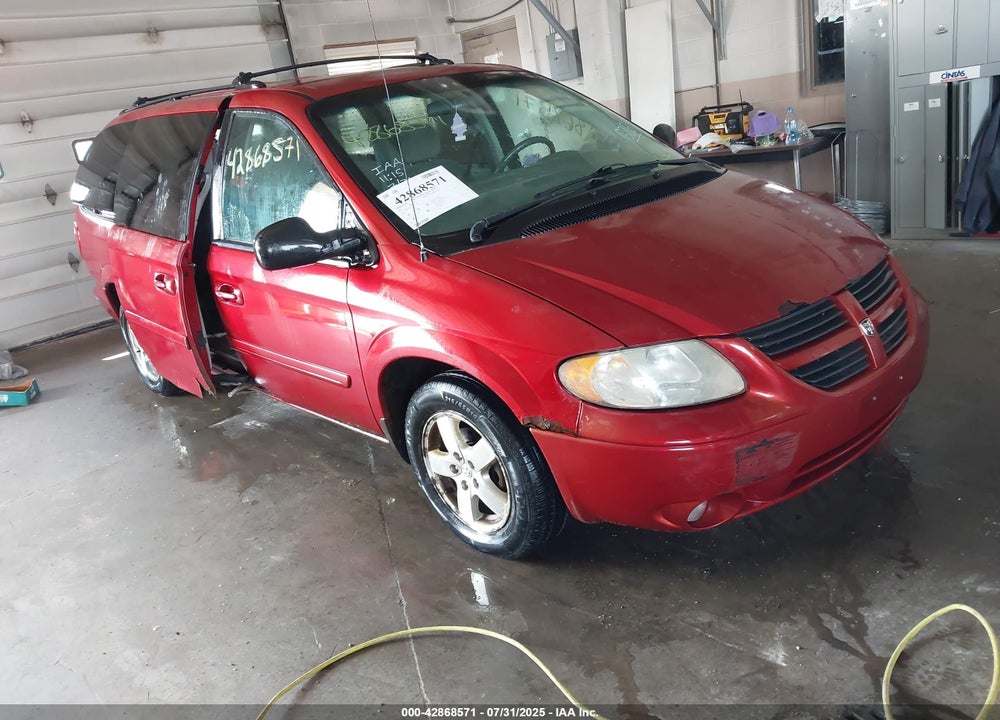 2005 DODGE GRAND CARAVAN SXT VIN: 2D4GP44L75R415242