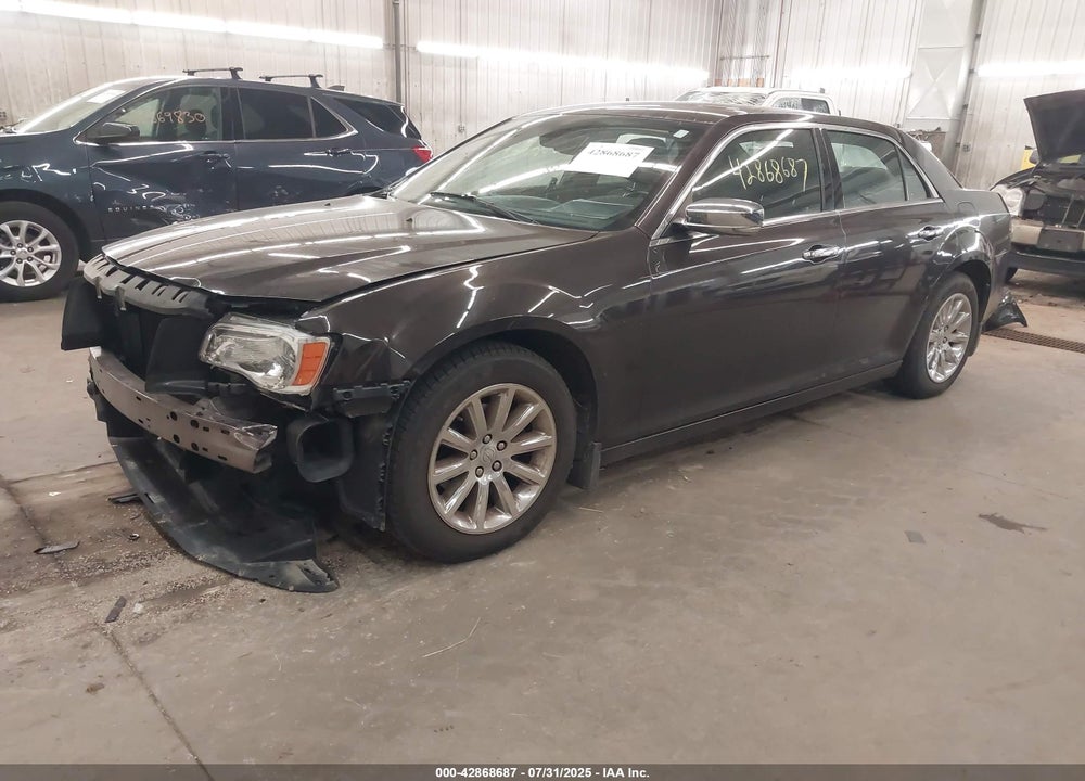 2013 CHRYSLER 300 VIN: 2C3CCAEG4DH578432