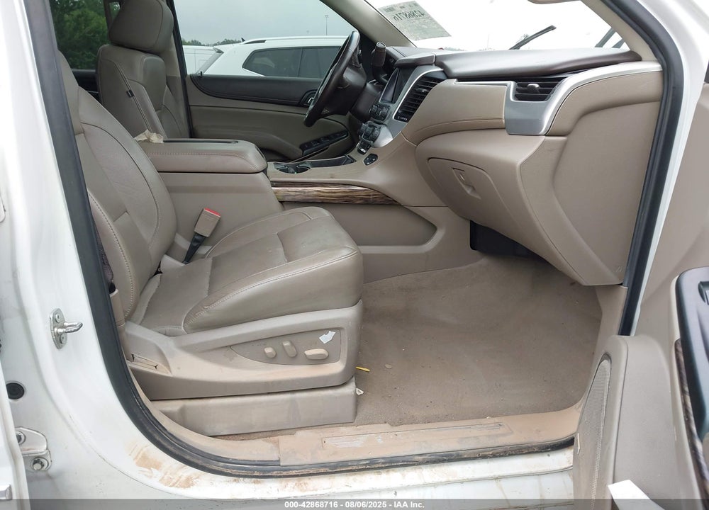 2019 GMC YUKON XL VIN: 1GKS2GKC9KR263027