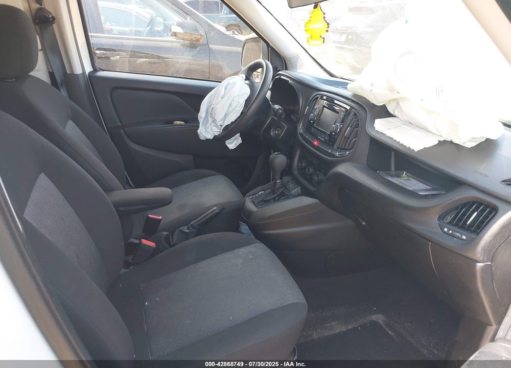 2022 RAM PROMASTER CITY CARGO VAN VIN: ZFBHRFAB5N6W24928