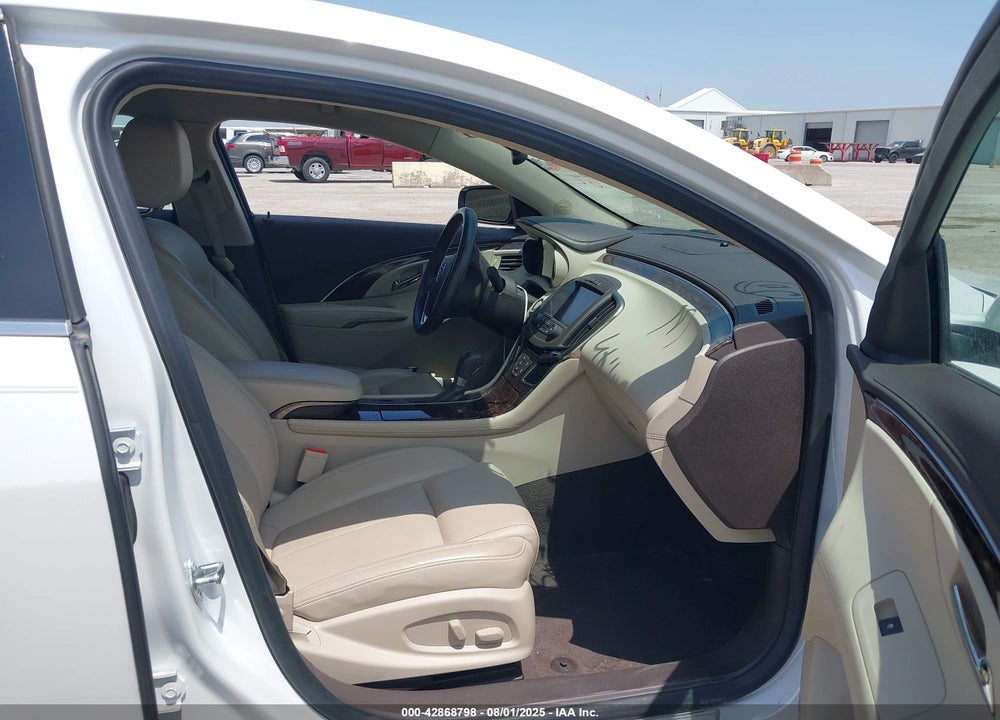 2016 BUICK LACROSSE VIN: 1G4GB5G36GF229758