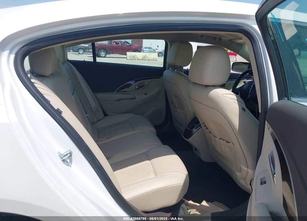 2016 BUICK LACROSSE VIN: 1G4GB5G36GF229758