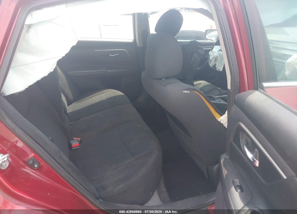 2015 NISSAN ALTIMA VIN: 1N4AL3AP4FN892585