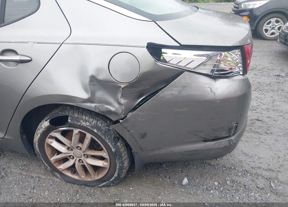 2012 KIA OPTIMA VIN: 5XXGM4A70CG035596