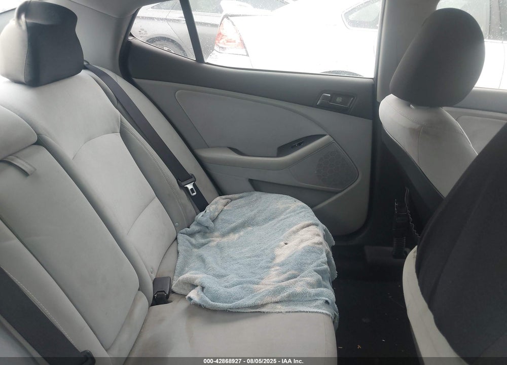 2012 KIA OPTIMA VIN: 5XXGM4A70CG035596