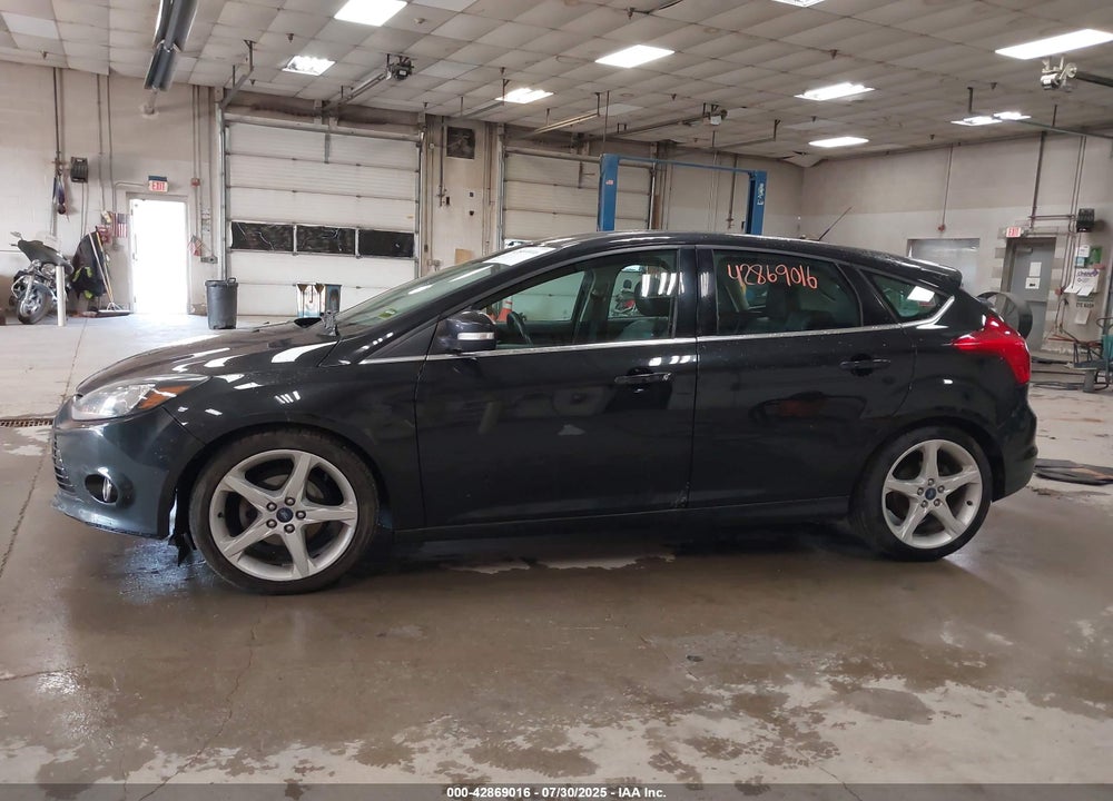 2014 FORD FOCUS TITANIUM VIN: 1FADP3N2XEL101583