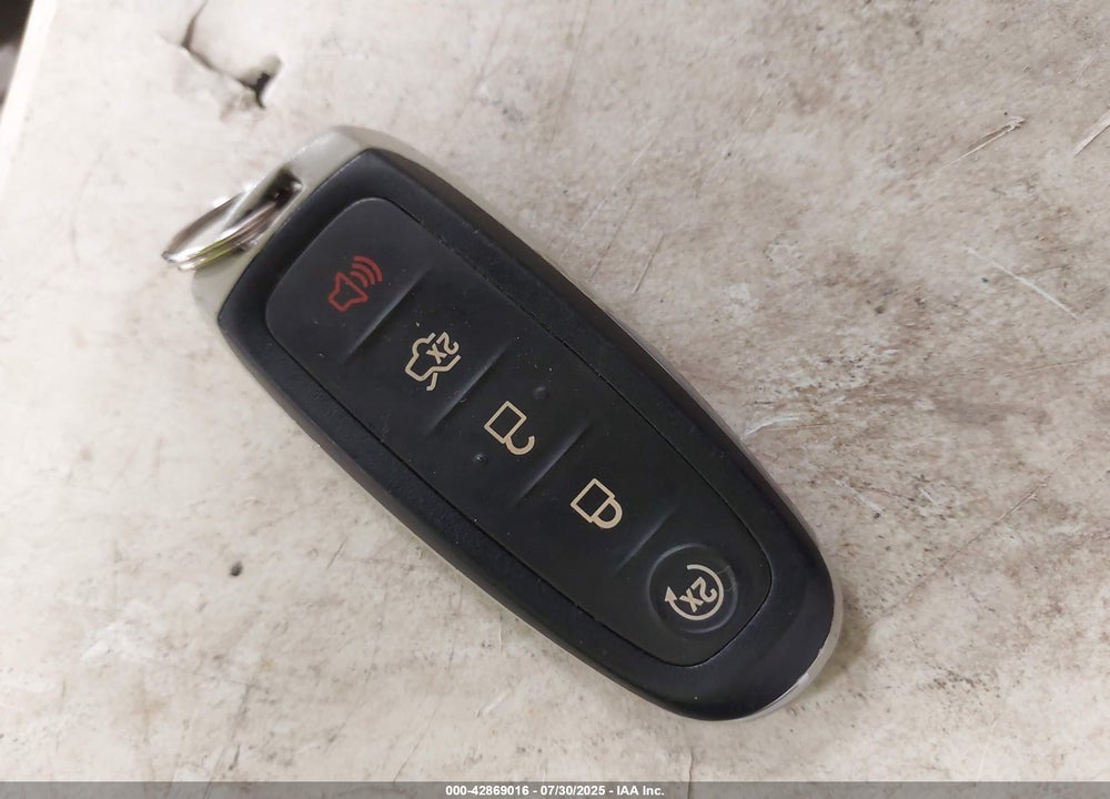 2014 FORD FOCUS TITANIUM VIN: 1FADP3N2XEL101583