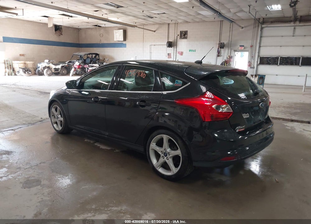 2014 FORD FOCUS TITANIUM VIN: 1FADP3N2XEL101583
