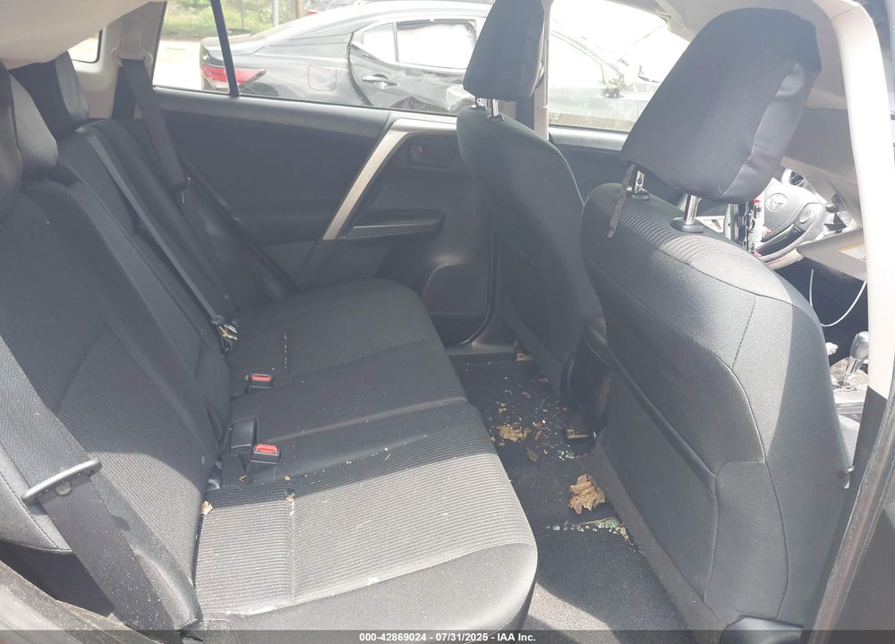 2016 TOYOTA RAV4 VIN: JTMBFREV8GJ051508