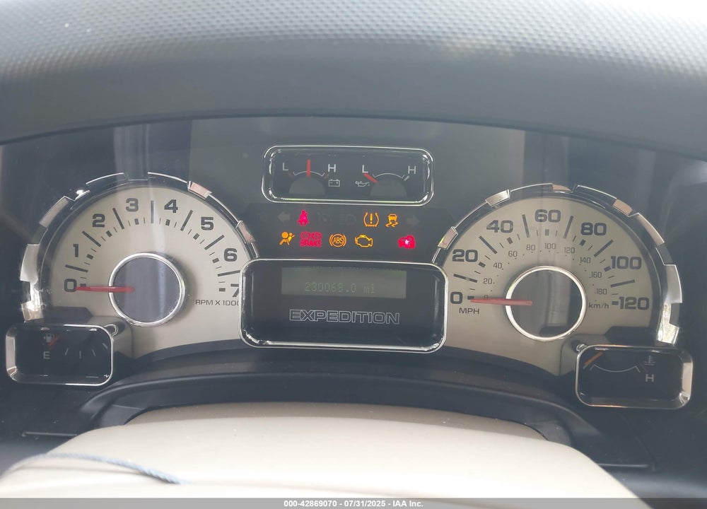 2011 FORD EXPEDITION VIN: 1FMJK1J53BEF50406