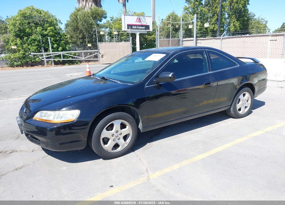 2000 HONDA ACCORD VIN: 1HGCG2259YA022972
