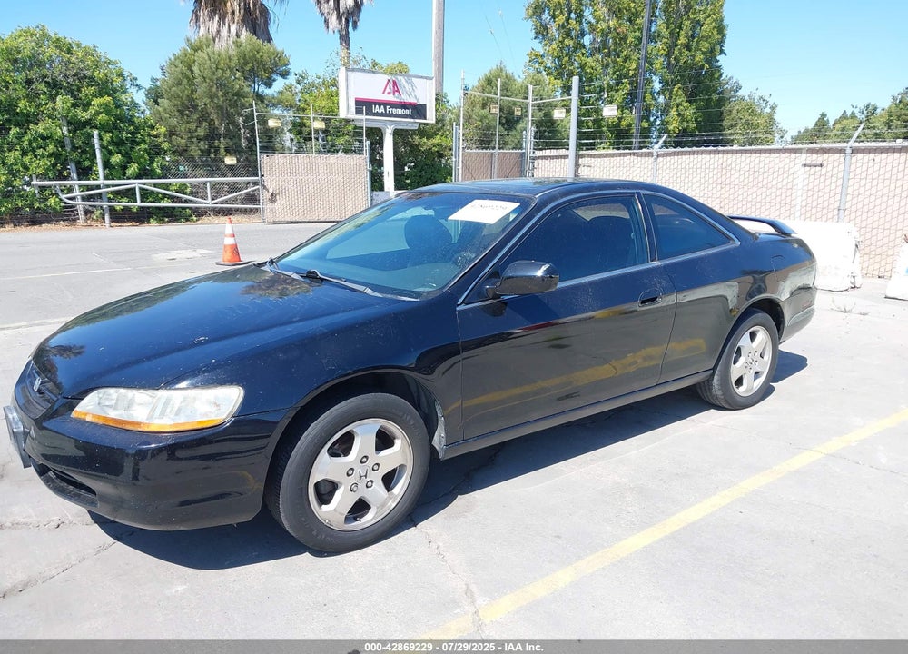 2000 HONDA ACCORD VIN: 1HGCG2259YA022972