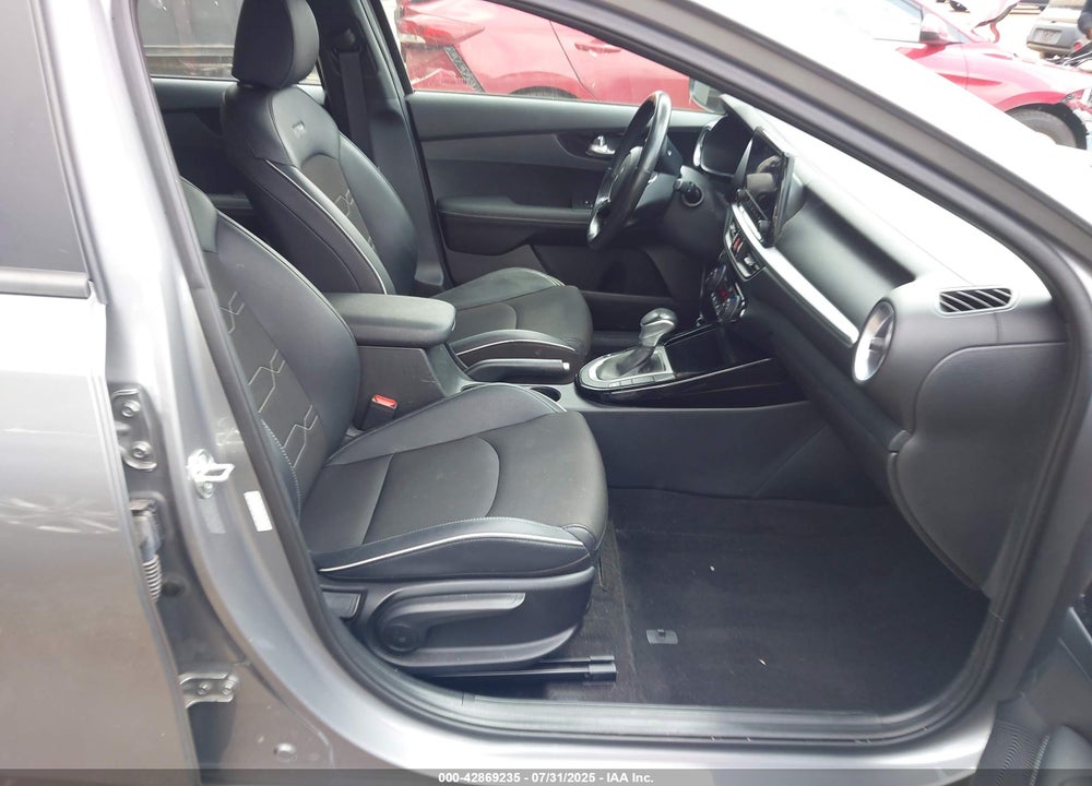 2023 KIA FORTE VIN: 3KPF54AD3PE673029