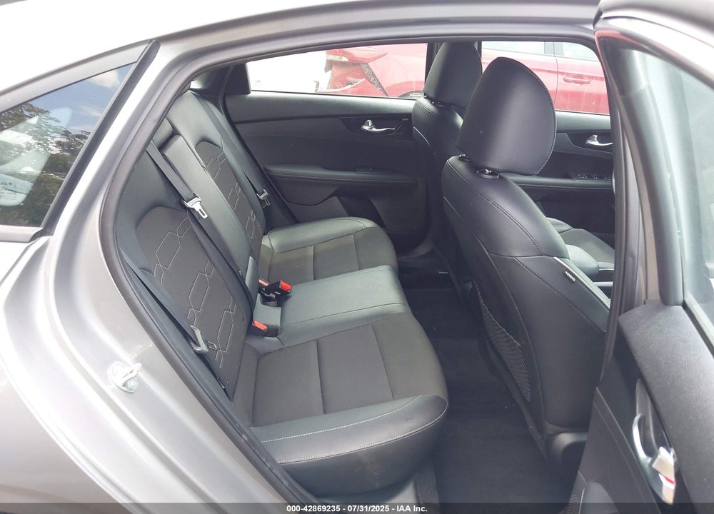 2023 KIA FORTE VIN: 3KPF54AD3PE673029