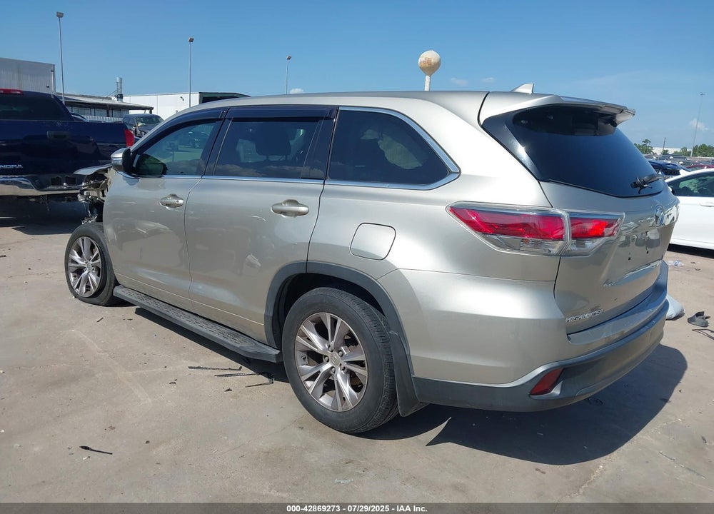2015 TOYOTA HIGHLANDER VIN: 5TDBKRFH9FS163594