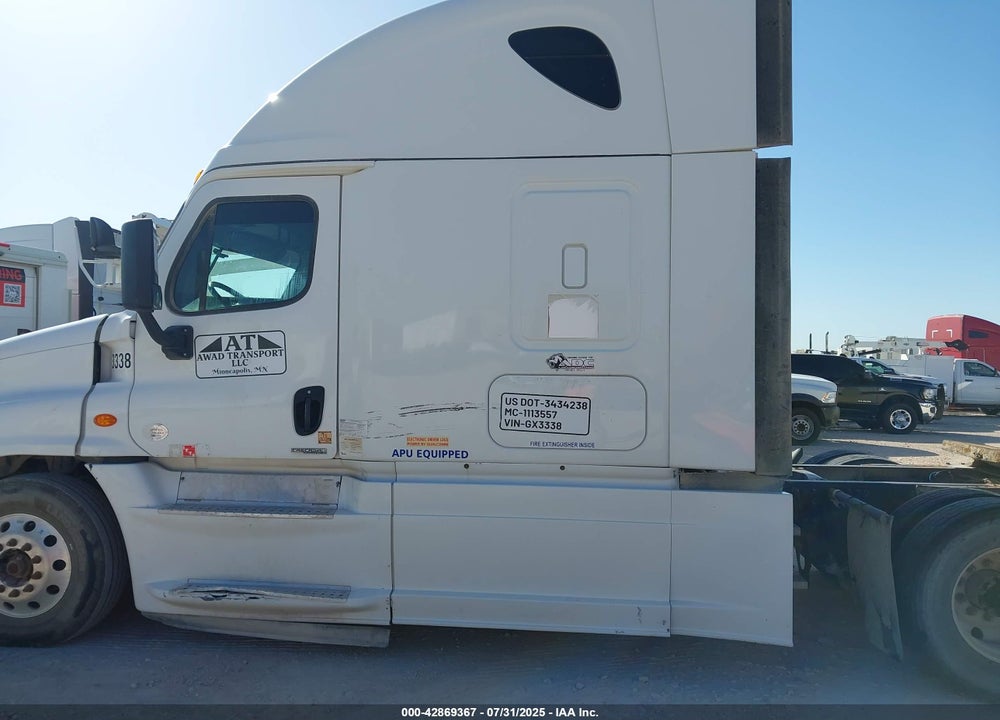 2016 FREIGHTLINER CASCADIA 125 VIN: 3AKJGLDR9GSGX3338