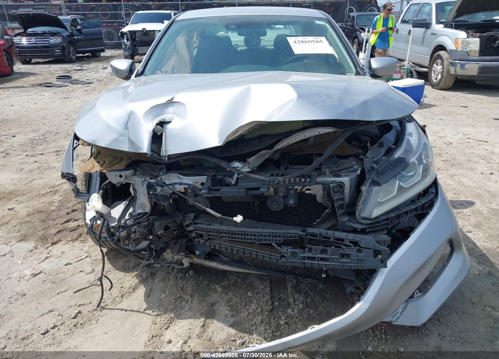 2016 HONDA ACCORD LX VIN: 1HGCR2F40GA143495