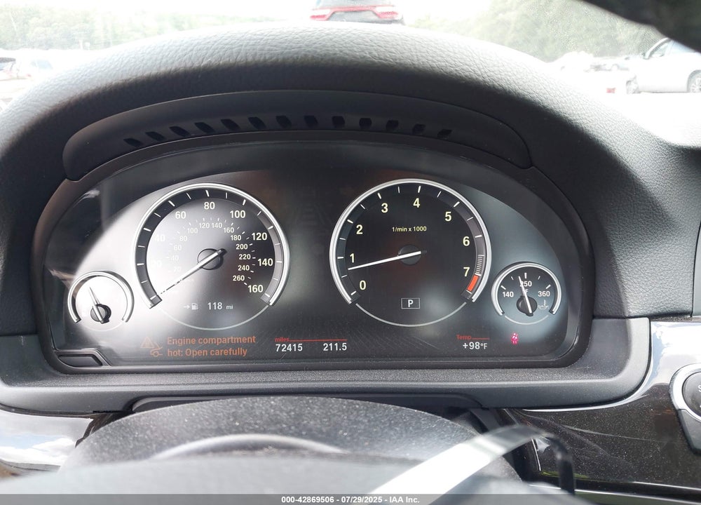 2016 BMW 5 SERIES VIN: WBA5B1C52GG132107