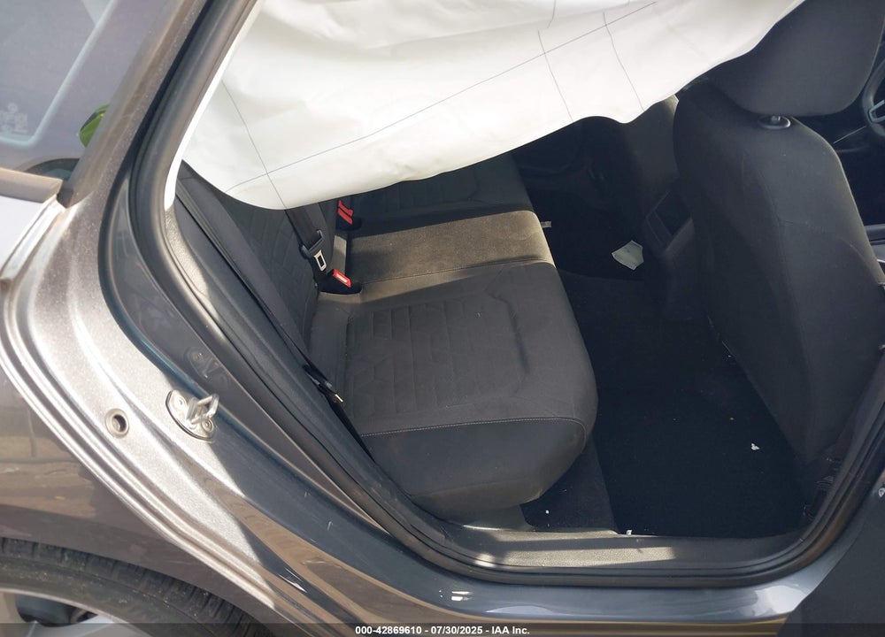 2020 VOLKSWAGEN PASSAT VIN: 1VWAA7A37LC004629