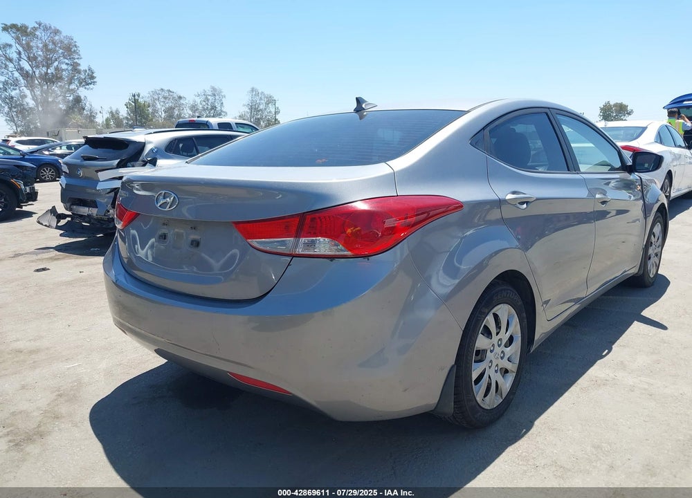 2012 HYUNDAI ELANTRA VIN: KMHDH4AE3CU447653