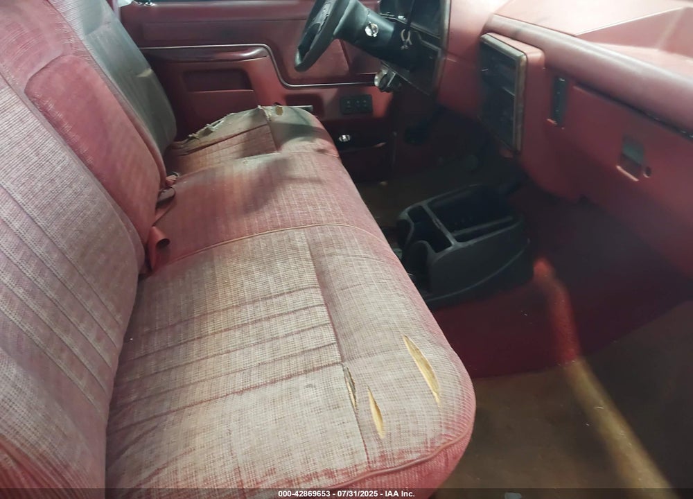 1990 FORD F150 VIN: 1FTDF15Y0LKA64682