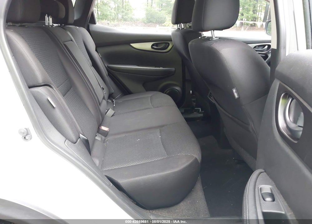 2020 NISSAN ROGUE SPORT VIN: JN1BJ1CW2LW648598