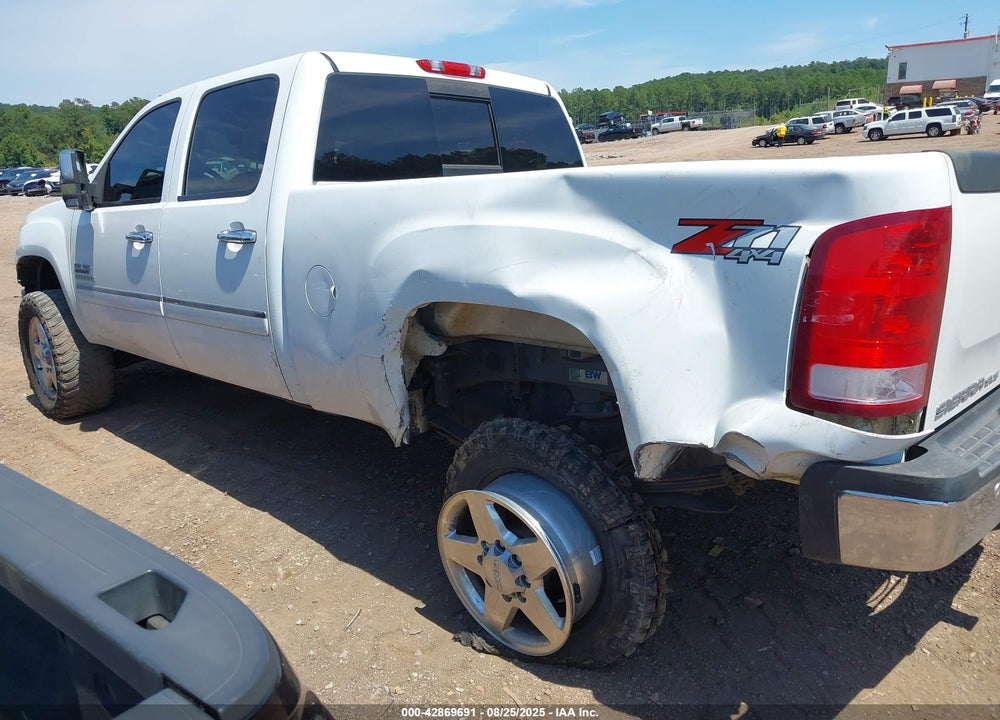 2014 GMC SIERRA 2500HD SLE VIN: 1GT120C82EF188475