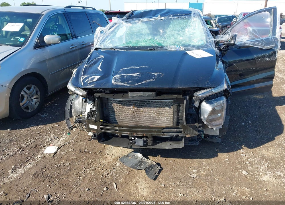 2019 HYUNDAI SANTA FE VIN: 5NMS2CAD9KH083372
