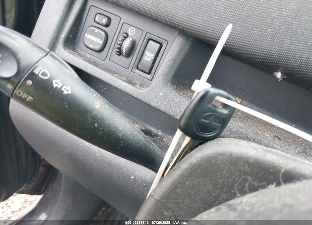 2006 SCION XB VIN: JTLKT324464103025