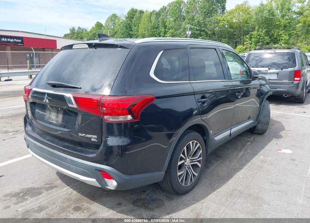 2017 MITSUBISHI OUTLANDER VIN: JA4AD3A38HZ057518