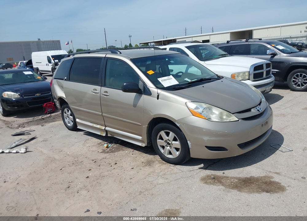 2008 TOYOTA SIENNA LE VIN: 5TDZK23C98S136140