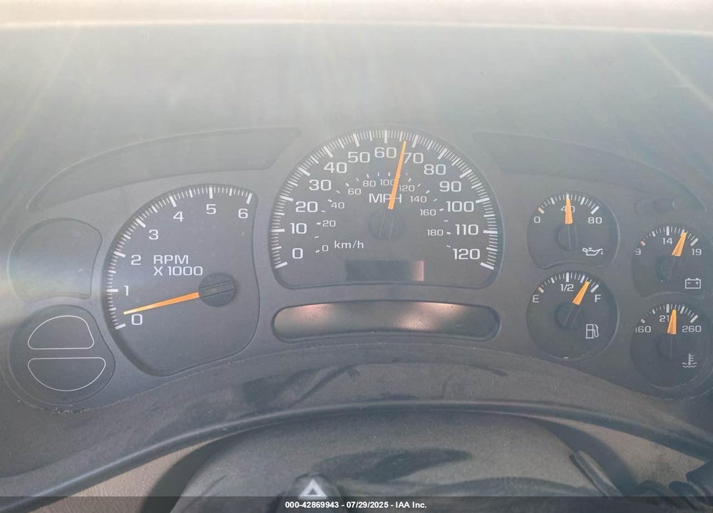 2003 CHEVROLET SUBURBAN VIN: 3GNEC16Z83G100685
