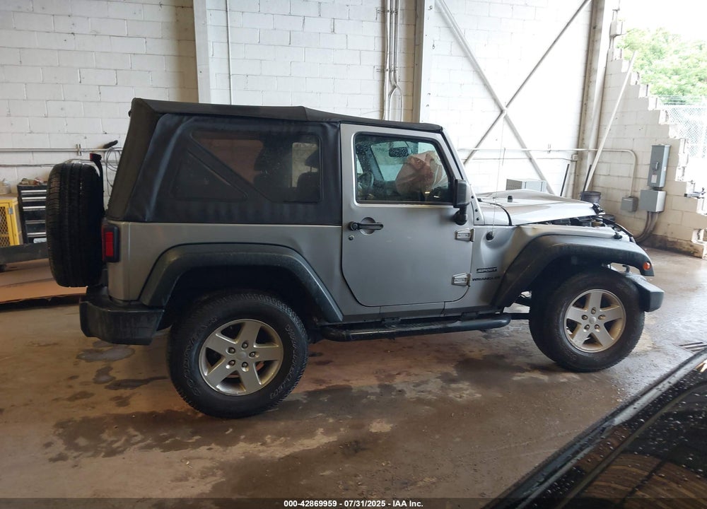 2017 JEEP WRANGLER / VIN: 1C4AJWAG5HL560882