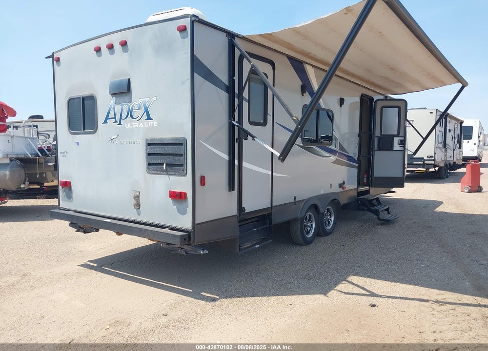 2018 APEX 30" BUMPER PULL VIN: 5ZT2CXSB9JF013883